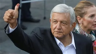 ترامب يهنيء رئيس المكسيك الجديد ويتطلع للعمل معه