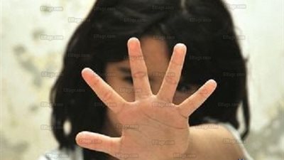 معلمة تتعرض للتحرش فكان جزائها النقل لمدرسة أخرى في 6 أكتور (صور)