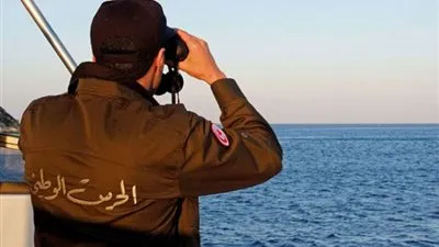 صفاقس: ضبط مركب على متنه 18 شخصا من جنسيات إفريقية بصدد اجتياز الحدود البحرية خلسة