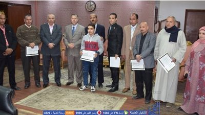 محافظ بني سويف يكرم الفائزين في المسابقة الدينية لإذاعة شمال الصعيد (صور)