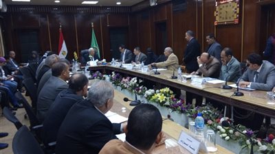 محافظ الدقهلية  في لقاء المواطنين: على رؤساء المدن والإحصاء مراجعة مستندات ملكية الأراضي 