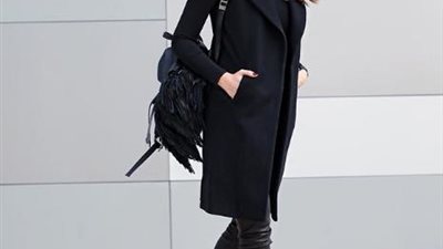 على طريقة النجمات.. أفكار لتنسيق المعاطف الشتوية (صور)