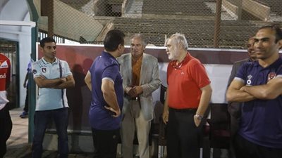     عاجل.. مفاجأة بشأن مدرب الأهلي الجديد   