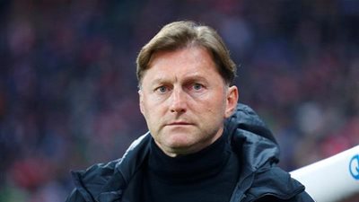 رالف هازنهاتل مديرا فنيا لساوثهامبتون