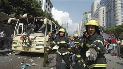 جرحى بانفجار قنبلة داخل حافلة في الصين