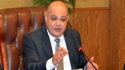 محافظ الغربية يكلف السكرتير العام بمتابعة إزالة مياه الأمطار 