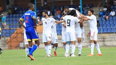 عاجل.. تفاصيل انتقال نجم منتخب مصر إلى الأهلي