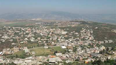 إسرائيل تطالب سكان كفركلا اللبنانية بالابتعاد عن حزب الله