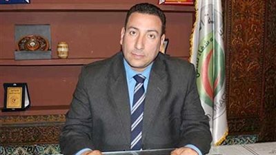 نقيب الصيادلة يزور صيدلي إمبابة بعد تحرير صيدليته من البلطجية