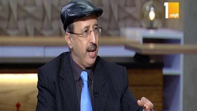  وزير الإعلام الكويتي الأسبق: 