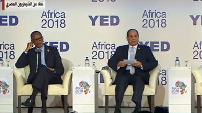 السيسي: الشباب هم الأمل لكن التحديات كبيرة في كل الدول ومنهم مصر (فيديو)