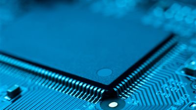 الشرطة الصينية تغلق 1100 حساب على مواقع التواصل