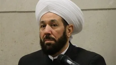 أول تعليق من مفتي سوريا بعد تحريفه لسورة في القرأن (فيديو) 