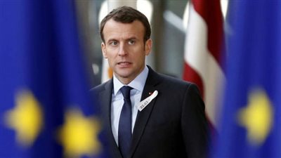 مصطفى محمد يكتب: سترات ونوايا.. صفراء وماكرون يدفع الثمن!