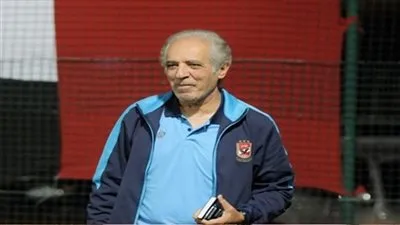 سمير عدلي يسبق بعثة الأهلي إلى أثيوبيا 