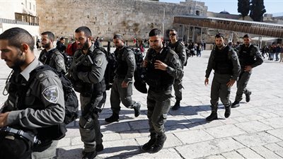 وزير إسرائيلي يقود اقتحامات جديدة للأقصى