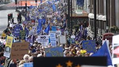 مسيرة مناهضة لأوروبا في لندن