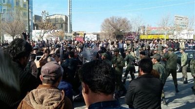 المظاهرات والتجمعات الاحتجاجية الطلابية تتواصل في جميع أنحاء إيران