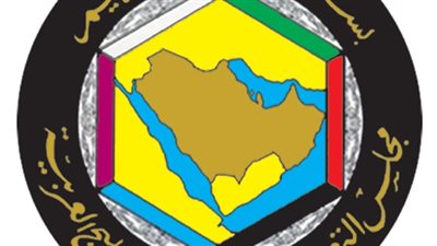 صحيفة: أمام مجلس التعاون ما هو أكبر بكثير من أزمة قطر