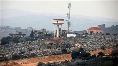 جيش الاحتلال يهيب بسكان قريتين لبنانيتين إخلاء منازلهم