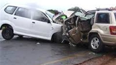 مصرع شخص إثر حادث تصادم سيارتين بصلاح سالم
