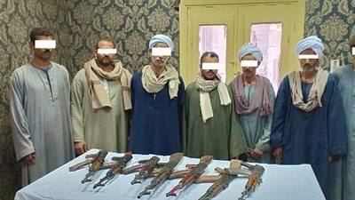  بسبب قطعة أرض.. 