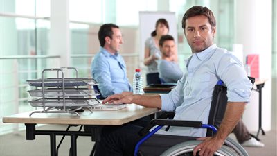 من حقنا نكون زيهم.. 3 حكايات تجسد معاناة ذوي القدرات الفائقة للإندماج مع الأصحاء