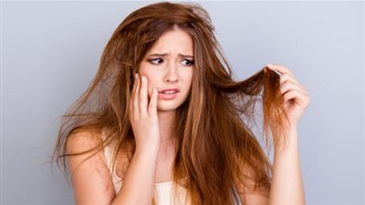 إحذري.. 6 عوامل تساعد في انتشار قشرة الشعر!
