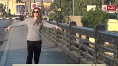 شاهد.. ريهام سعيد ترقص باليه أعلى كوبري قصر النيل