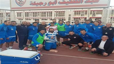 لفتة انسانية من لاعبي الزمالك في مران اليوم