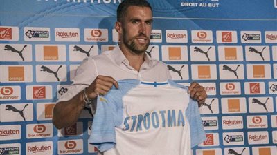 وكيل ستروتمان يكشف عن السبب الحقيقي لرحيل اللاعب عن روما