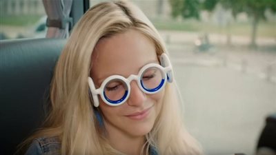 ستروين تبتكر نظارات بـ4 عدسات للتخلص من الدوار! (فيديو)