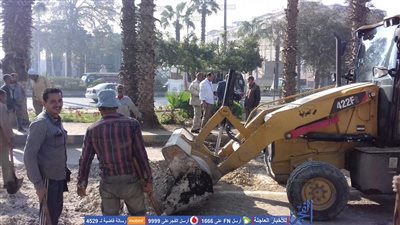 مواصلة توسعة شوارع الجيزة استعدادا للبدء في إنشاء محطات مترو الهرم (صور)