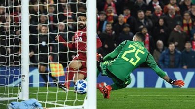 محمد صلاح يضع شركة 