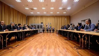 الحكومة اليمينة ترفض 