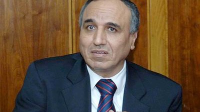 نقيب الصحفيين ناعيًا إبراهيم سعدة: 