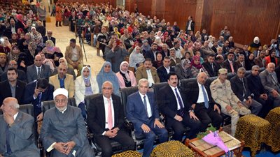 تعليم القليوبية تحتفل بالليلة المحمدية بطوخ بمشاركة المحافظ  (صور)
