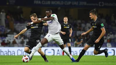 آخرهم العين.. 6 مناسبات رسمت فيها 