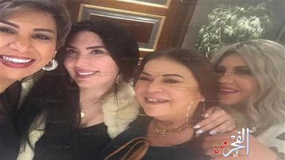 عبير صبري تحتفل بعيد ميلاد ماجدة زكي