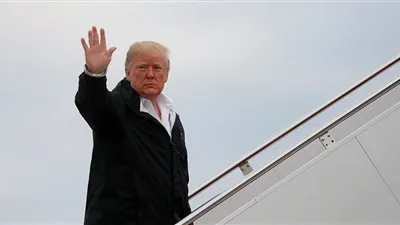 تفاصيل جديدة حول علاقة ترامب بعارضة الأزياء 