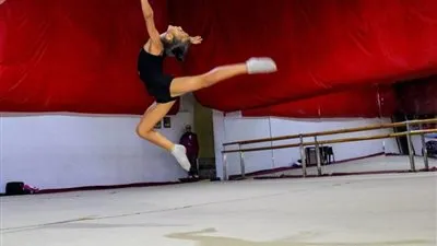 مُدرب جمباز: موهبة جولي عادل شجعتني على تدريب فتيات سوهاج