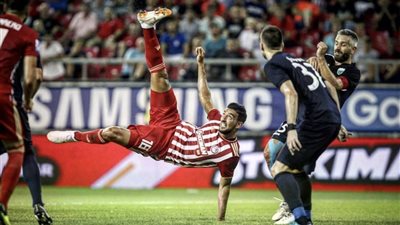 كوكا يغيب عن تشكيل أولمبياكوس أمام ميلان بالدوري الأوروبي