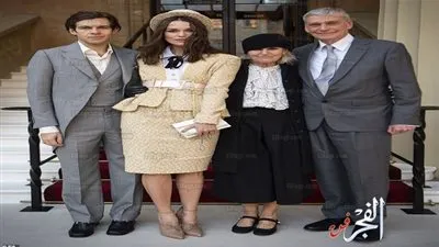 قصر باكنجهام يكرم النجمة كيرا نايتلي على مجمل أعمالها (صور)