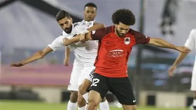 هدف الأهلي السابق يخضع لجراحة ناجحة بالحوض (صورة)