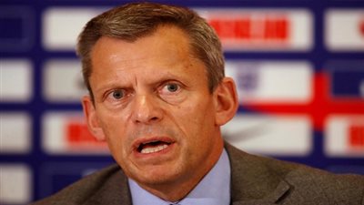 جلين يستقيل من منصب الرئيس التنفيذي للاتحاد الإنجليزي لكرة القدم