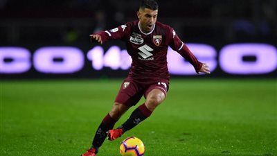 قبل مواجهة يوفنتوس.. نجم هجوم تورينو يضع مدربه في ورطة