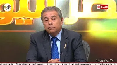 'عكاشة': السيسي لديه إرادة فولاذية.. و'اللي شايفني بطبل يقوم يرقص'