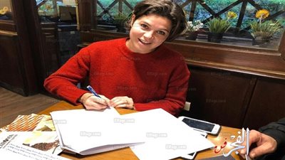 أبرزهم يسرا اللوزي.. مخرج 