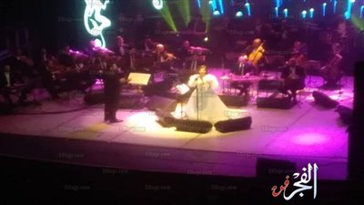 رئيس مهرجان الإسكندرية الدولي للأغنية يكرم أصالة