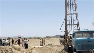 الهلال الأحمر الإماراتي يدشن المرحلة الثانية من مشروع مياه لودر بأبين